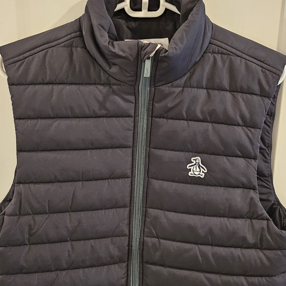 NWT Penguin Full-Zip Puffer Vest - Black - Size Small - Picture 3 of 10